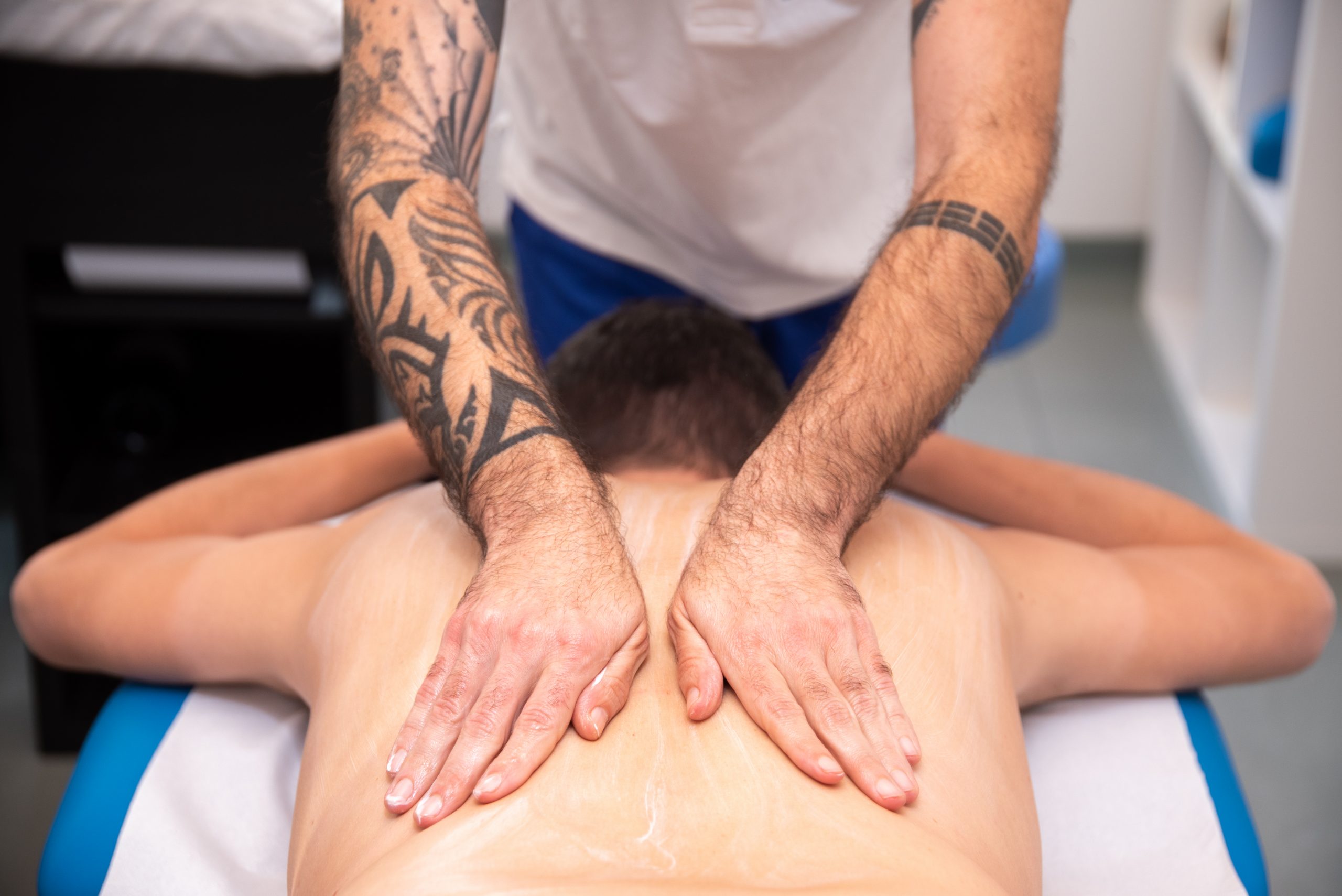 rehability lugano Massoterapia, massaggio classico, sportivo, estetico